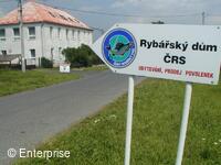 Rybářský Dům a 12 chatek