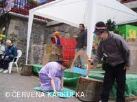 Pohádka o Budulínkovi - klienti Domova pod Kuňkou