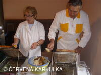 Medobraní s dětským dnem u Perníkové chaloupky 2011